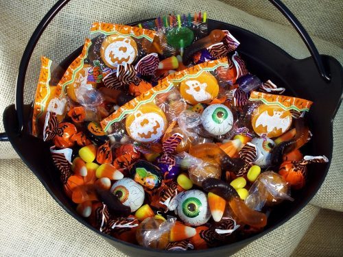 halloween-candy-resize-500x375-7431827